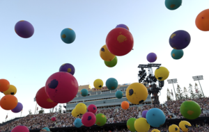Coldplay / Willow / Elyanna on May 31, 2025 [371-small]