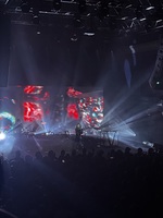 CHVRCHES / fanclubwallet on Jun 5, 2022 [321-small]