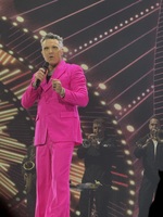 Robbie Williams / Samu Haber on Jun 5, 2026 [865-small]