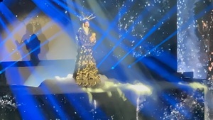 Laura Pausini on Jun 6, 2026 [113-small]