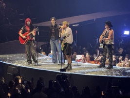 5 Seconds of Summer / The Band Camino on Jun 7, 2026 [107-small]