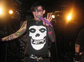 Aiden ~ William Francis, tags: Aiden, Anaheim, California, United States, Chain Reaction - Death by Stereo / Hunter Revenge / Aiden on Sep 17, 2005 [568-small]