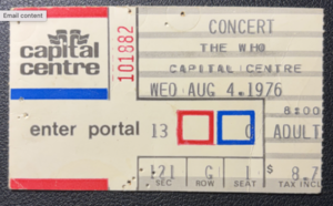 The Who / Law on Aug 4, 1976 [907-small]
