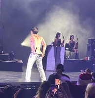 YUNGBLUD / The Warning on Jun 10, 2026 [930-small]
