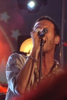 Velvet Revolver ~ Scott Weiland, tags: Velvet Revolver, Los Angeles, California, United States, Jimmy Kimmel Live! - Velvet Revolver on Jul 12, 2007 [728-small]