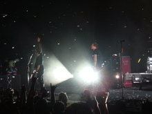 Panic! At the Disco / Fall Out Boy / Chester French / Blink-182 on Aug 18, 2009 [350-small]