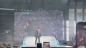 Harry Styles / Shania Twain on Jun 12, 2026 [731-small]