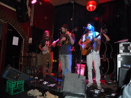 Rattlehand / Merri Creek Pickers / The Quarry Mountain Dead Rats on Jun 11, 2011 [967-small]