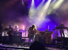 The War on Drugs / Caroline Kingsbury on Feb 2, 2022 [102-small]