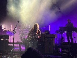 The War on Drugs / Caroline Kingsbury on Feb 2, 2022 [103-small]