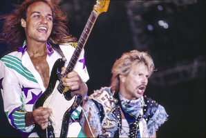 Van Halen / Scorpions / Dokken / Metallica / Kindgom Come / Great White on Jun 18, 1988 [726-small]
