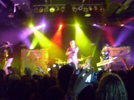 VersaEmerge / Boys Like Girls / Cobra Starship / The Maine / A Rocket to the Moon on Nov 15, 2009 [191-small]