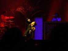The Killers / Chairlift on Oct 1, 2009 [649-small]