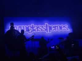 tags: Gym Class Heroes - All Time Low / Gym Class Heroes / Grayscale / Lauran Hibberd on Sep 10, 2023 [813-small]