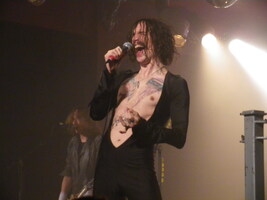 The Darkness / The River 68s / LostAlone on Nov 27, 2013 [212-small]