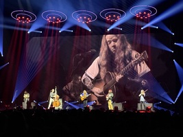 Billy Strings on May 30, 2025 [404-small]