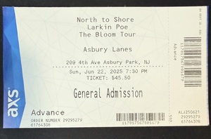Zach Person / Larkin Poe on Jun 22, 2025 [445-small]