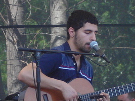 José González , Intonation Music Festival (Day 1 of 2) on Jun 24, 2006 [775-small]