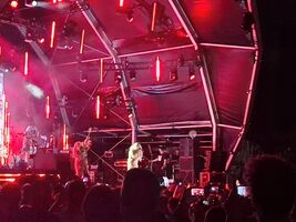 Super Furry Animals / Gwenno / Getdown Services on Jun 24, 2026 [087-small]