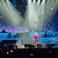 Barry Manilow on Jun 4, 2025 [608-small]