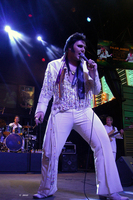 tags: Tyler James as Elvis and The Memphis Experience, Las Vegas, Nevada, United States, Fremont Street Experience - Tyler James as Elvis and The Memphis Experience on Apr 5, 2015 [554-small]