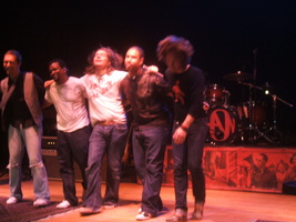 Everybody Else / Dave Barnes / Hanson on Oct 16, 2008 [695-small]