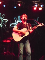 Hanson / Paul McDonald on Sep 1, 2013 [939-small]