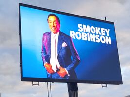 Smokey Robinson / Cake on Jun 26, 2026 [585-small]