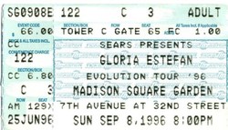 Gloria Estefan on Sep 8, 1996 [170-small]