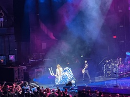 Shania Twain / Priscilla Block on Jun 27, 2023 [895-small]