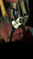Guns N' Roses / Lenny Kravitz on Jul 20, 2016 [355-small]