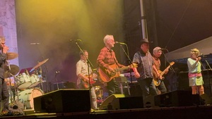 Wilco and Billy Bragg / Gang Of Four / Sharp Pins / Scott the Hoople / Billy Bragg on Jun 26, 2026 [437-small]