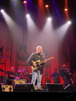 Vince Gill / Charlie Worsham / Wendy Moten on Jun 26, 2026 [681-small]