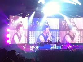 Maroon 5 / Neon Trees / Owl City / Rozzi on Mar 7, 2013 [721-small]