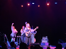 Pomplamoose / Wendlo on Jun 26, 2026 [073-small]