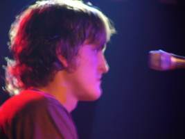 Tom McRae / Stephen Fretwell on Dec 6, 2004 [397-small]