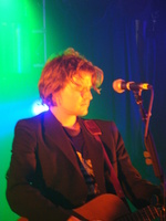 Tom McRae / Stephen Fretwell on Dec 6, 2004 [399-small]