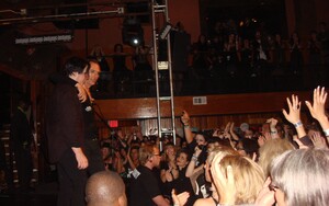 tags: Peter Murphy, West Hollywood, California, United States, Troubadour - Peter Murphy / Michael Shapiro on Jun 29, 2011 [631-small]