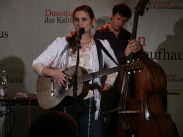 Madeleine Peyroux on Sep 2, 2006 [175-small]