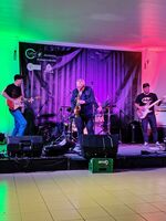 Apunk a punk / Tudósok on Mar 19, 2026 [340-small]