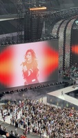 Harry Styles / Shania Twain on Jun 29, 2026 [586-small]