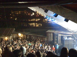 Modest Mouse / Mimicking Birds on Mar 4, 2009 [680-small]
