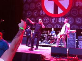 The Offspring / Bad Religion / Pennywise / Stiff Little Fingers on Aug 24, 2014 [449-small]