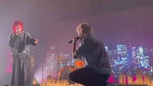 Waterparks / Plain White T's / Landon Barker / Michael Clifford on Dec 18, 2025 [697-small]