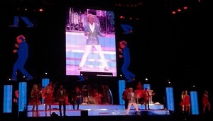 Rod Stewart on Feb 22, 2012 [955-small]