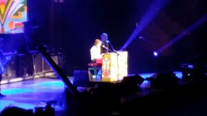 Paul McCartney on Jul 14, 2014 [709-small]