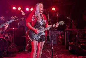 Cult Radio / Dirty Holly / Bloom after fall on Jul 4, 2026 [897-small]