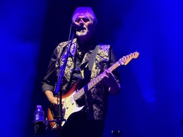 10CC / Andy Park on Jul 1, 2026 [928-small]