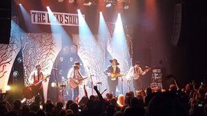 The Dead South / Whiskey Shivers / Del Suelo on Oct 20, 2018 [006-small]