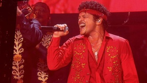 Bruno Mars / Victoria Monét / DJ Pee .Wee on Jul 4, 2026 [365-small]